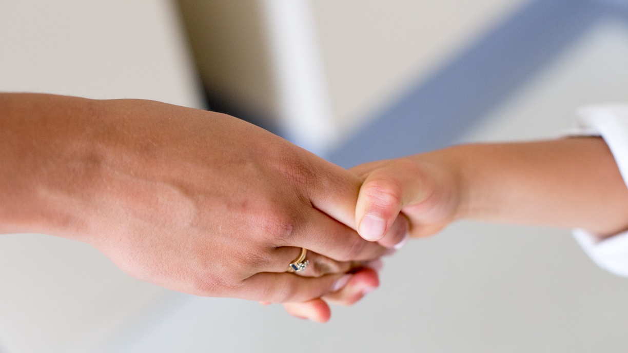 Christmas Appeal: A hand to hold