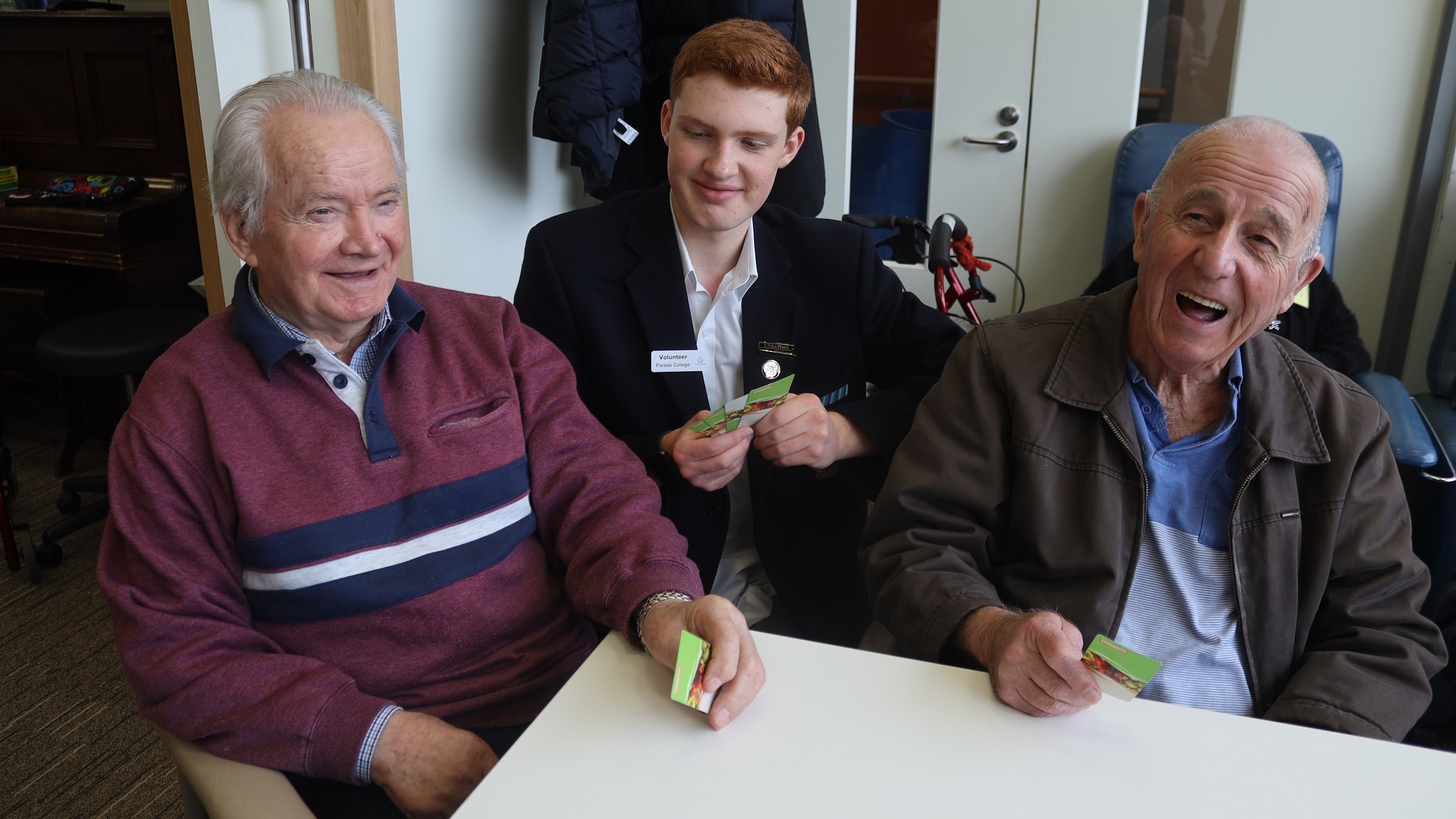 Sharing life experiences across generations