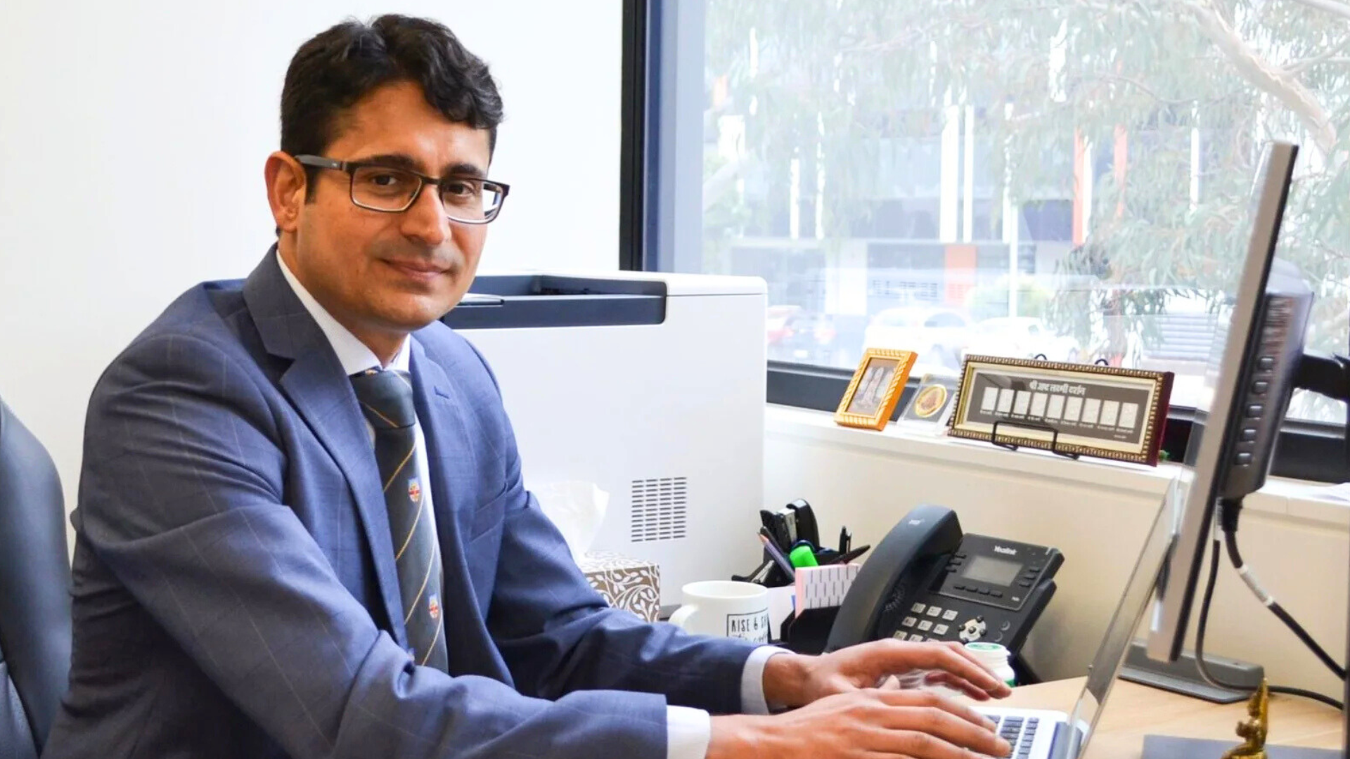 Celebrating Excellence in Surgical Education: Dr Krinal Mori Awarded 2025 RACS Educator of Merit